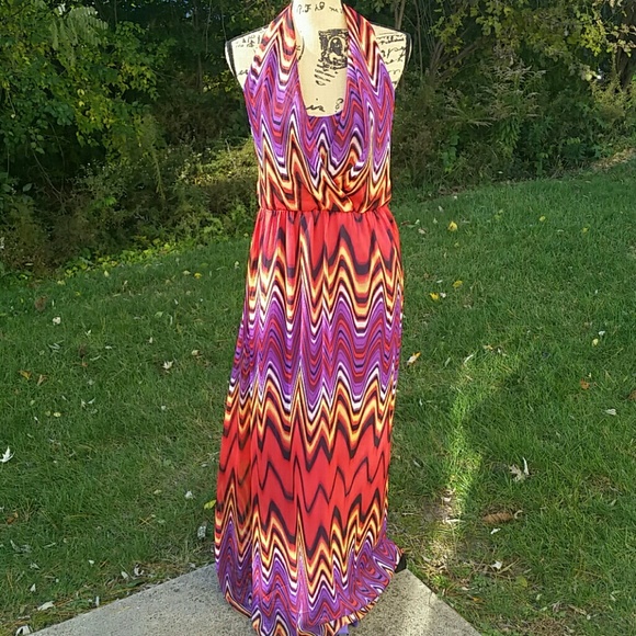 Bisou Bisou Dresses & Skirts - BOGO🛍 BISOU BISOU Maxi Halter Dress M